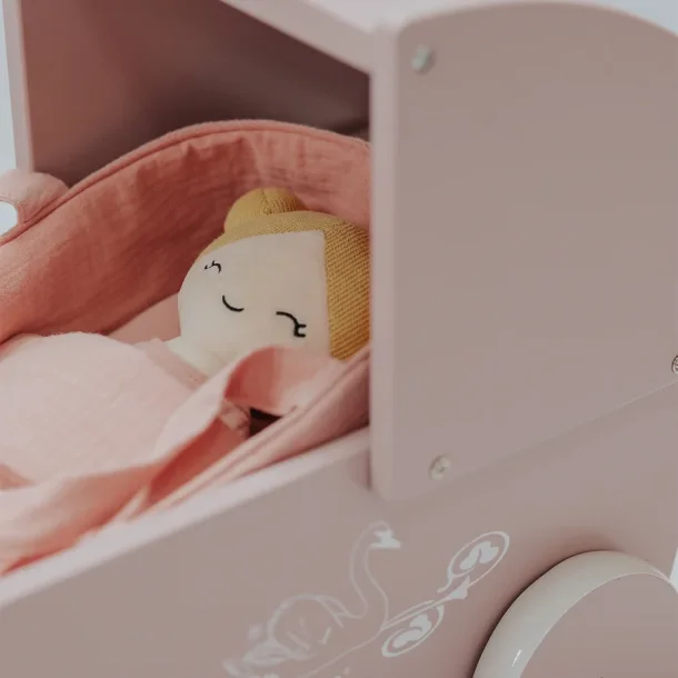 KREA ⎸ Dukkevogn i tr� - Rosa (55 cm) 