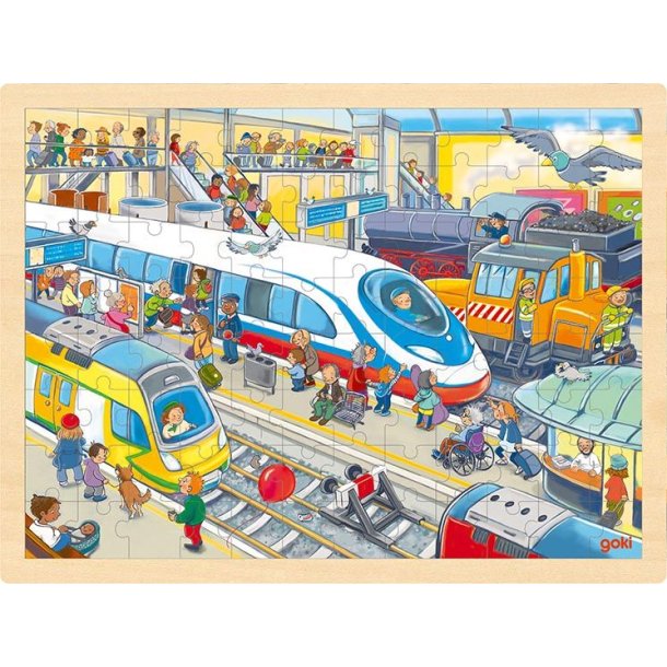 Goki ⎸ Puslespil i tr� med togstation - 96 brikker 