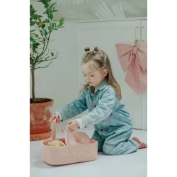 KREA &#9144; Dukke i lift, med dyne og pude - 28 cm. 