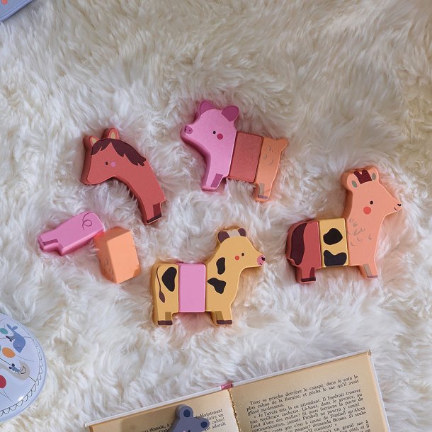 Vilac &#9144; Magnetiske dyr i tr - Bondegrd - 4 stk 